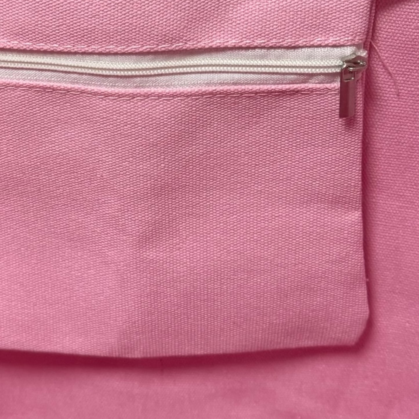 LA TOTE BAG
