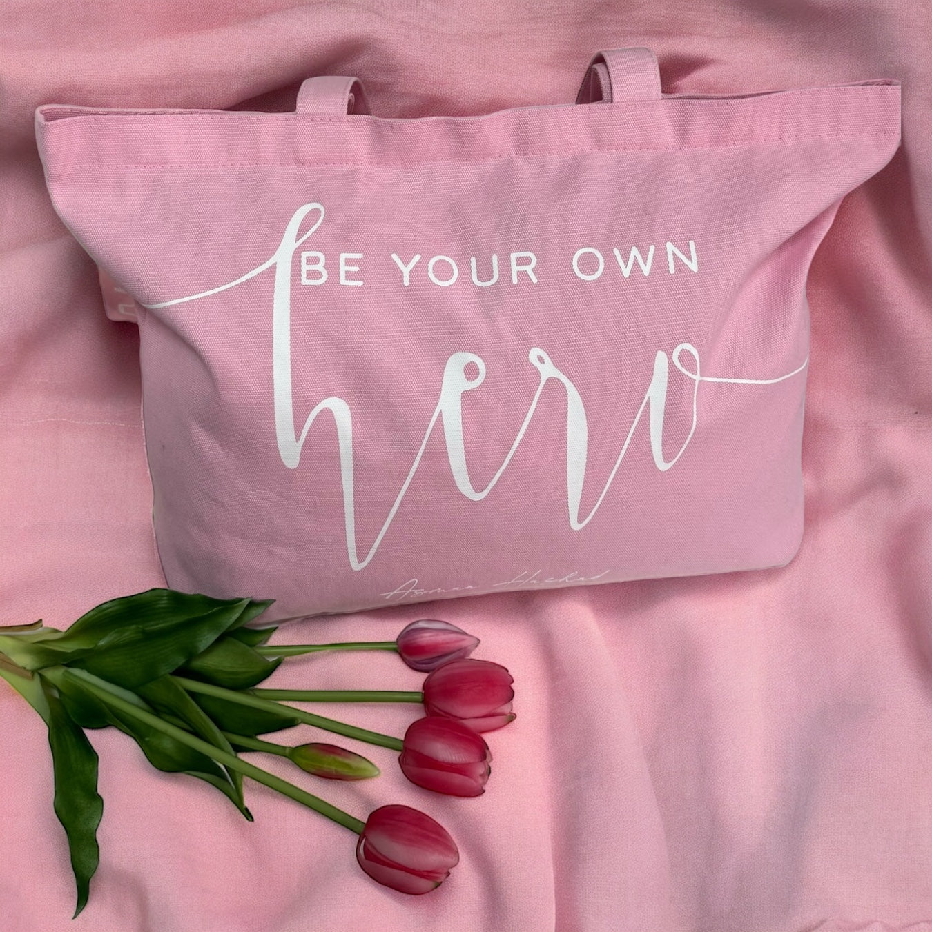 LA TOTE BAG